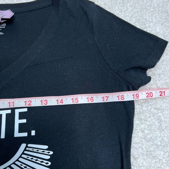 Pro Life "Vote. We're Ruthless" Black Tee Large - Picture 4 of 6